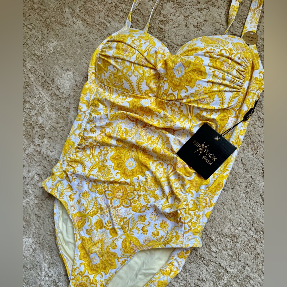 NWT NIP TUCK swimsuit Joanne yellow 8